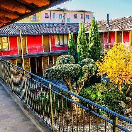 Bergamo Easy Airport Sleep&Fly Parking Apartamento Exterior foto